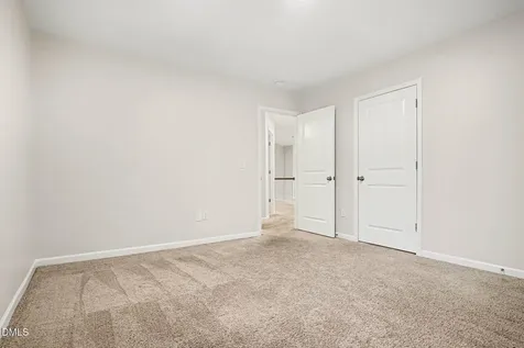 91 Stratford Lane Clayton NC 27527