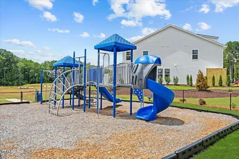 1300 Hammond Drive Mebane NC 27302