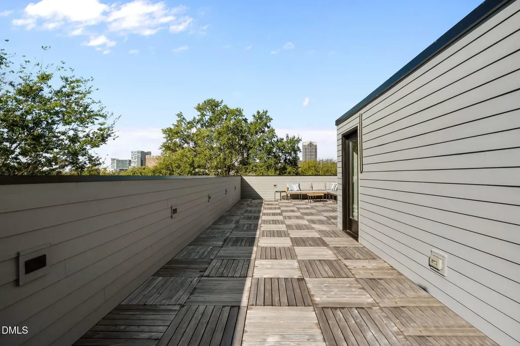 228 Woodsborough Place Raleigh NC 27601