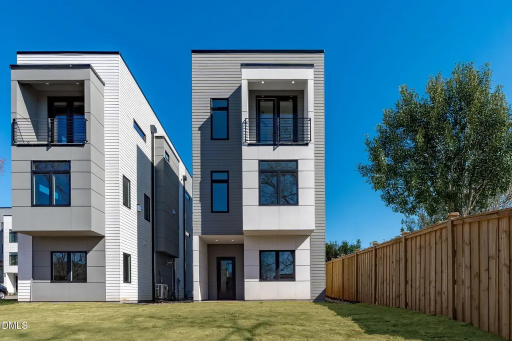 228 Woodsborough Place Raleigh NC 27601