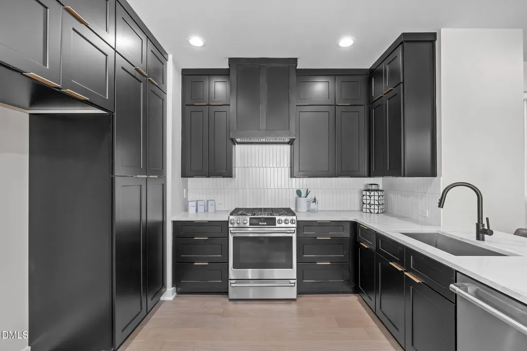 226 Woodsborough Place Raleigh NC 27601