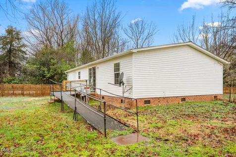 7921 Pegg Neave Road Snow Camp NC 27349