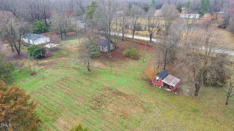 7921 Pegg Neave Road Snow Camp NC 27349
