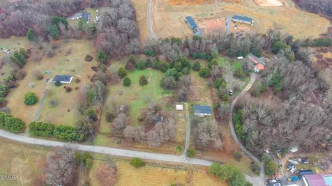 7921 Pegg Neave Road Snow Camp NC 27349