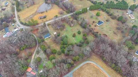 7921 Pegg Neave Road Snow Camp NC 27349