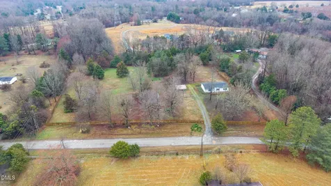 7921 Pegg Neave Road Snow Camp NC 27349
