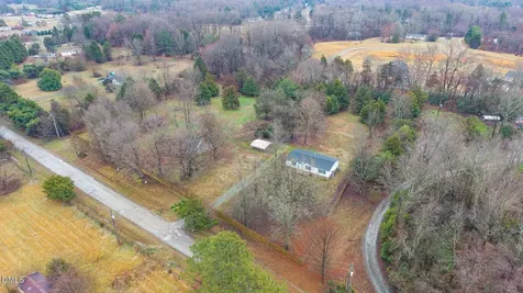 7921 Pegg Neave Road Snow Camp NC 27349
