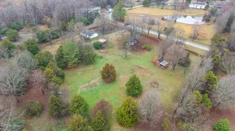 7921 Pegg Neave Road Snow Camp NC 27349