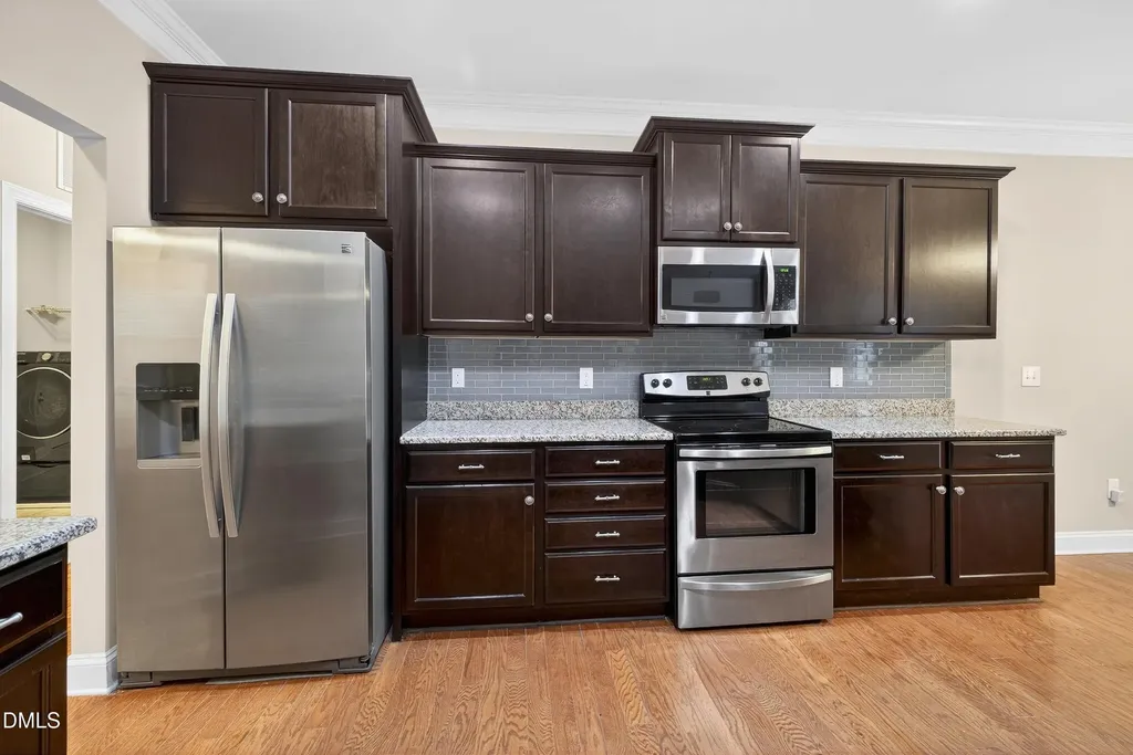 82 Kenilworth Street Clayton NC 27527