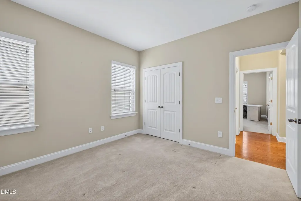 82 Kenilworth Street Clayton NC 27527