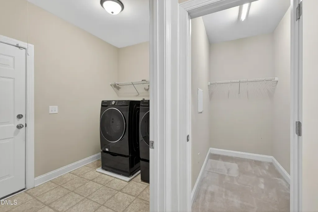 82 Kenilworth Street Clayton NC 27527