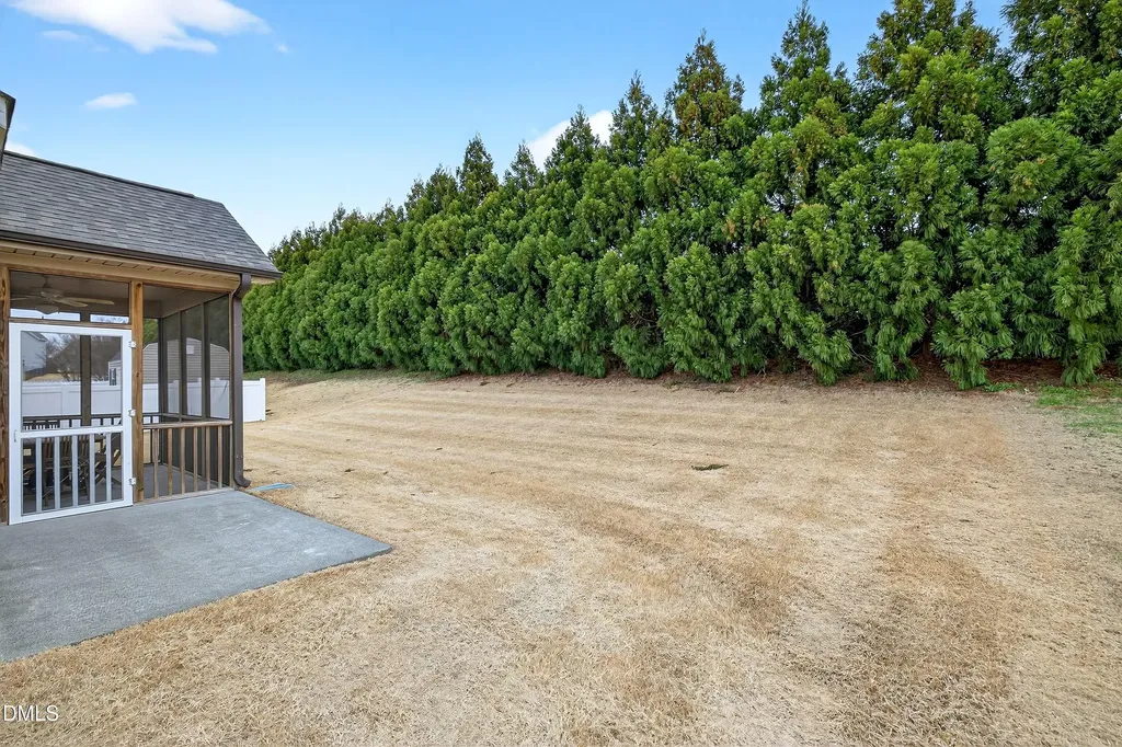 82 Kenilworth Street Clayton NC 27527