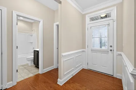 82 Kenilworth Street Clayton NC 27527