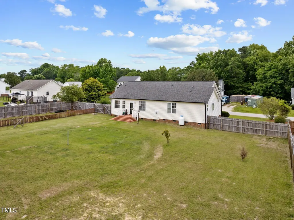 1320 Greenbranch Lane Raleigh NC 27603