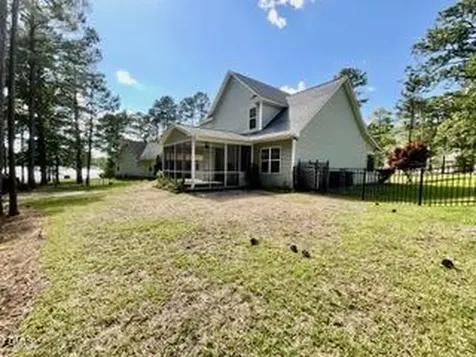 147 Sherwood Lane Sanford NC 27332