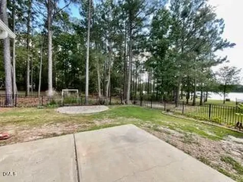 147 Sherwood Lane Sanford NC 27332