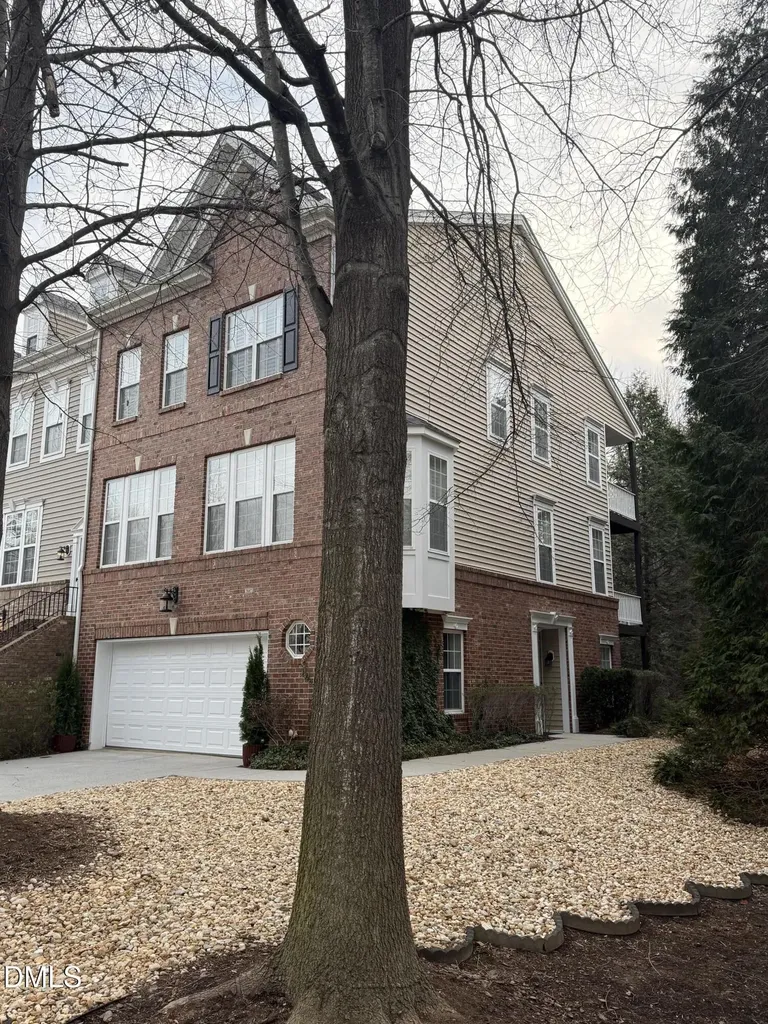 3647 Edgemont Drive Raleigh NC 27612