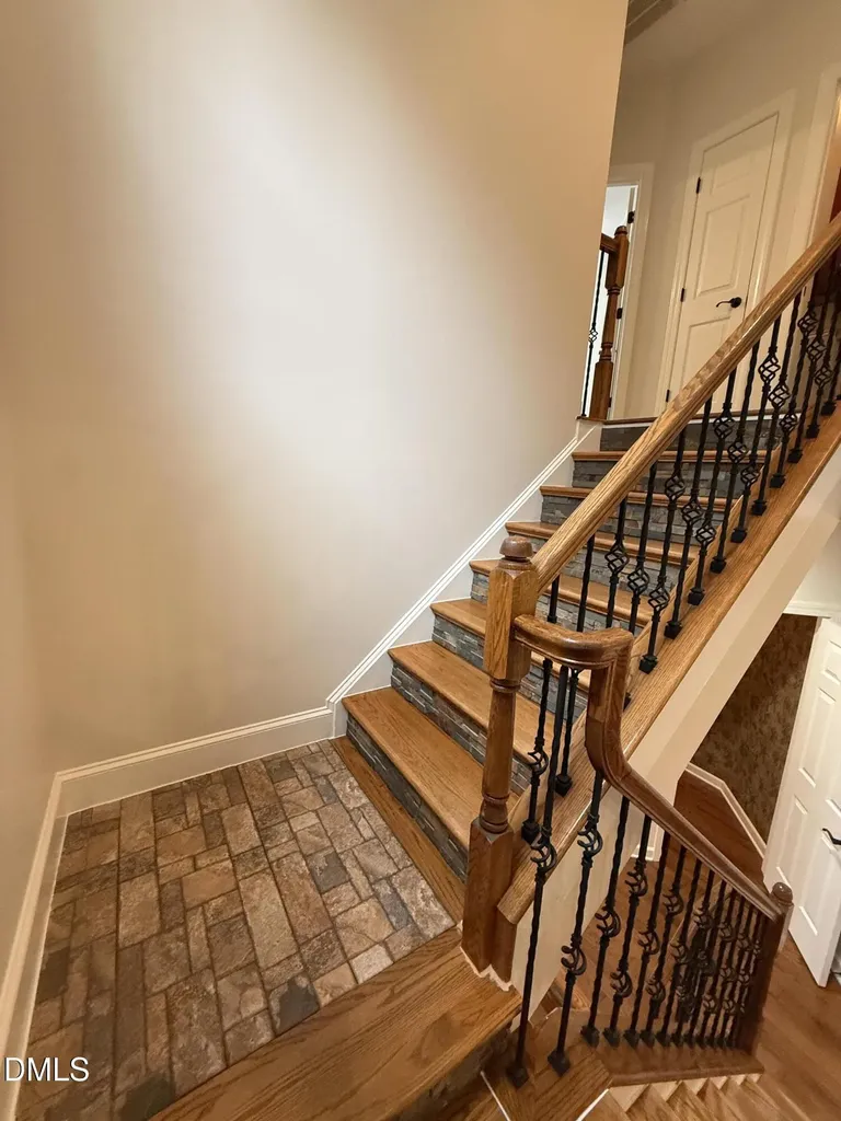 3647 Edgemont Drive Raleigh NC 27612
