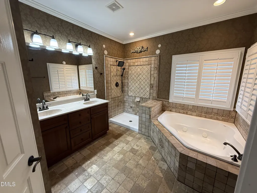 3647 Edgemont Drive Raleigh NC 27612