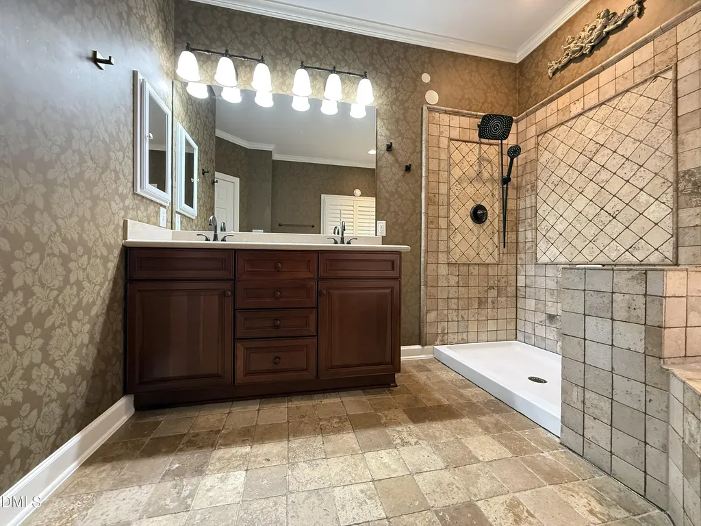 3647 Edgemont Drive Raleigh NC 27612