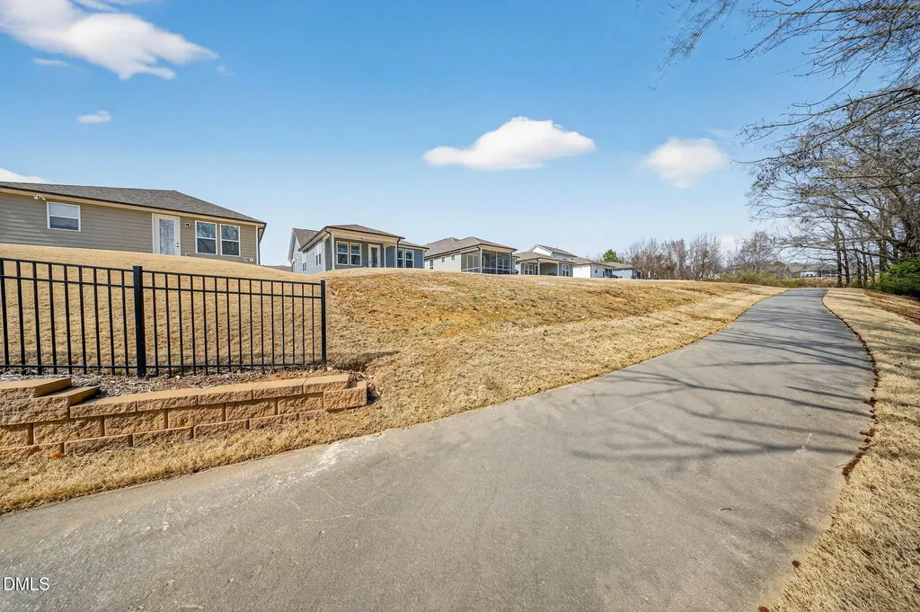 24 N Brookhollow Way Clayton NC 27520