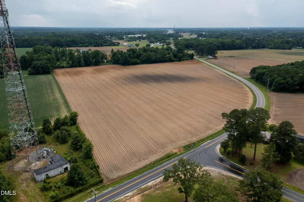 2208 Jonesboro Road Dunn NC 28334