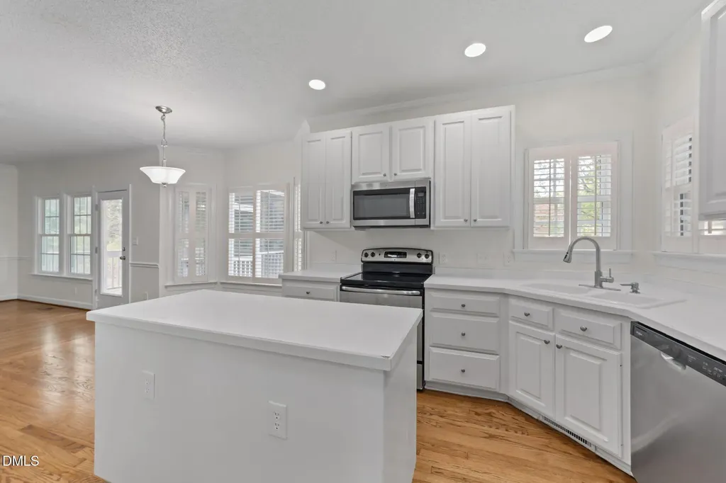 901 Birkdale Drive Clayton NC 27527