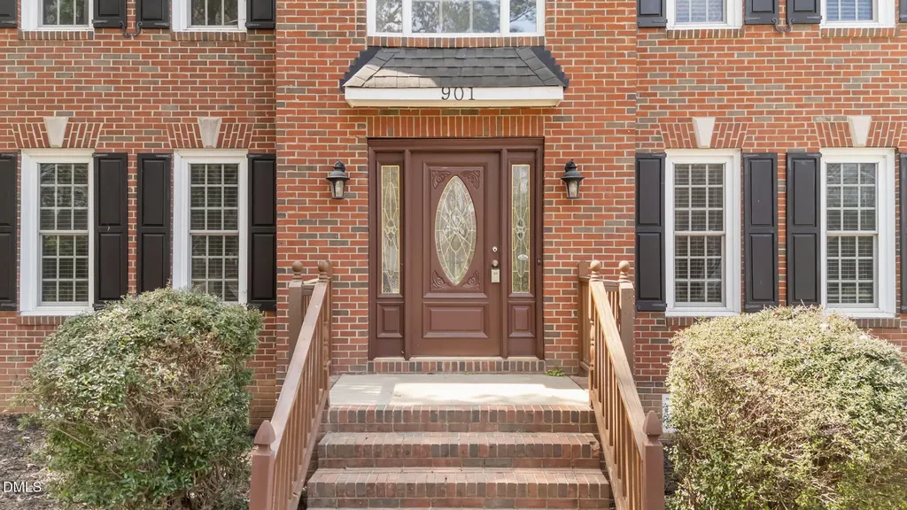 901 Birkdale Drive Clayton NC 27527