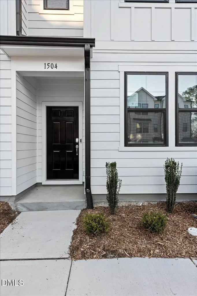 1504 Crescent Townes Way Raleigh NC 27604