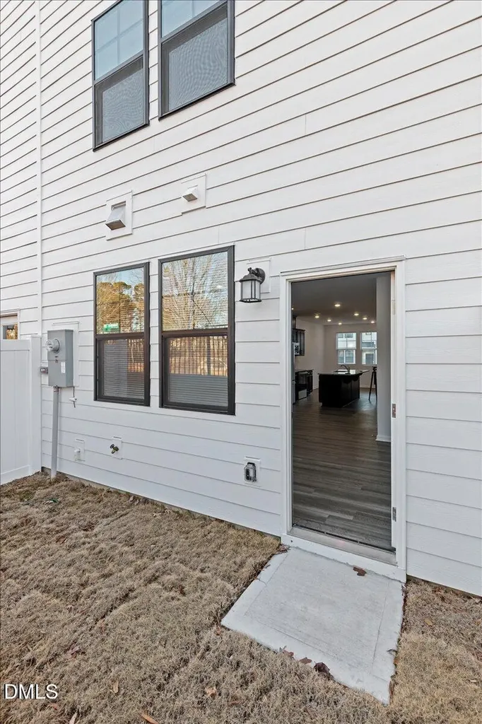 1504 Crescent Townes Way Raleigh NC 27604