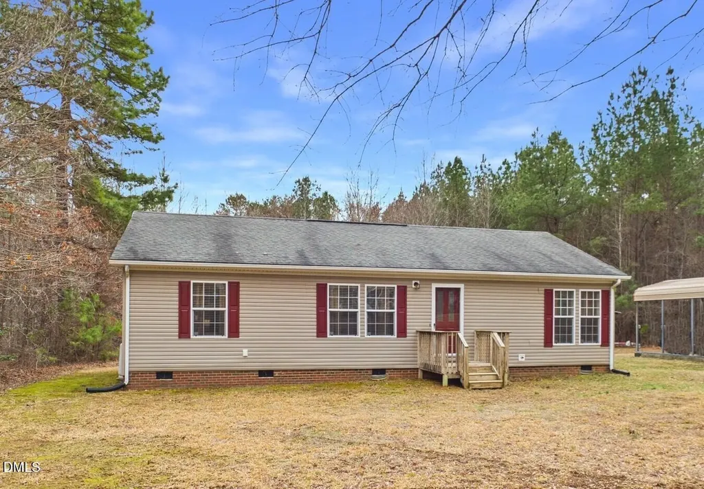2528 Dalton Mill Road Bullock NC 27507