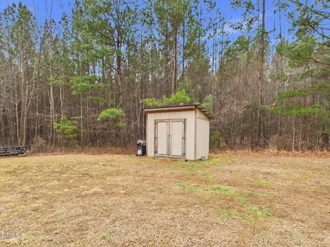 2528 Dalton Mill Road Bullock NC 27507