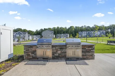 1811 Aspen River Lane Apex NC 27502