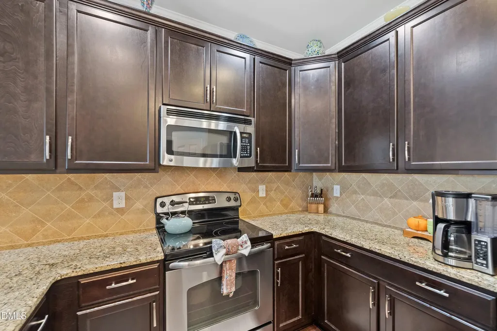 1093 Renewal Place Raleigh NC 27603