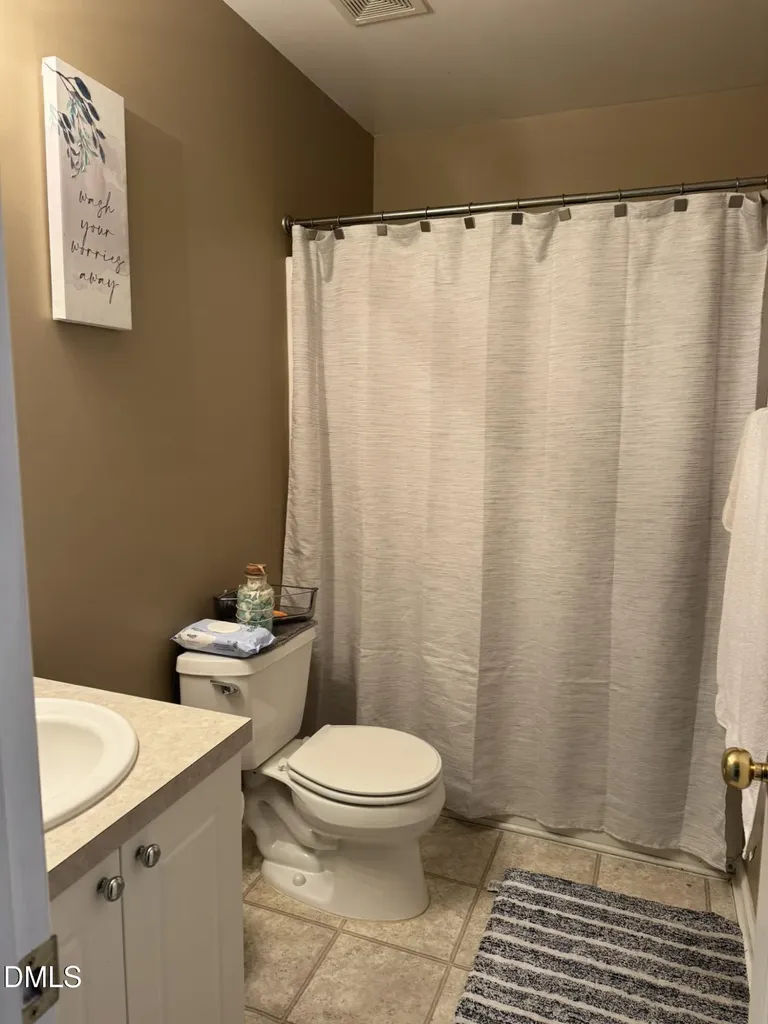2044 Metacomet Way Raleigh NC 27604