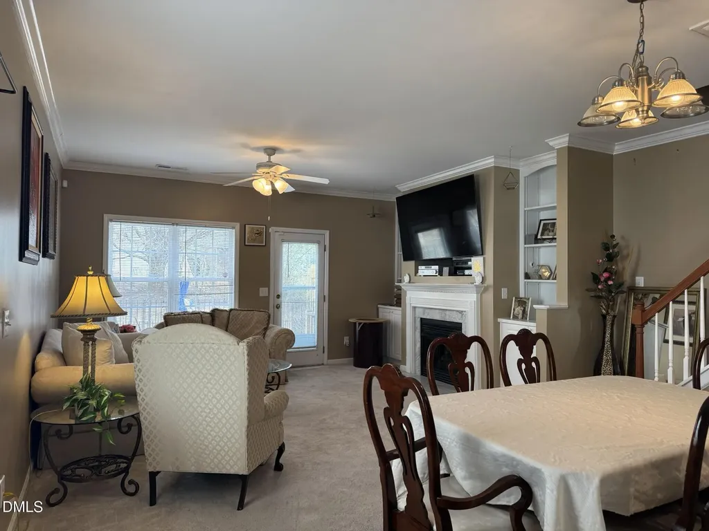 2044 Metacomet Way Raleigh NC 27604