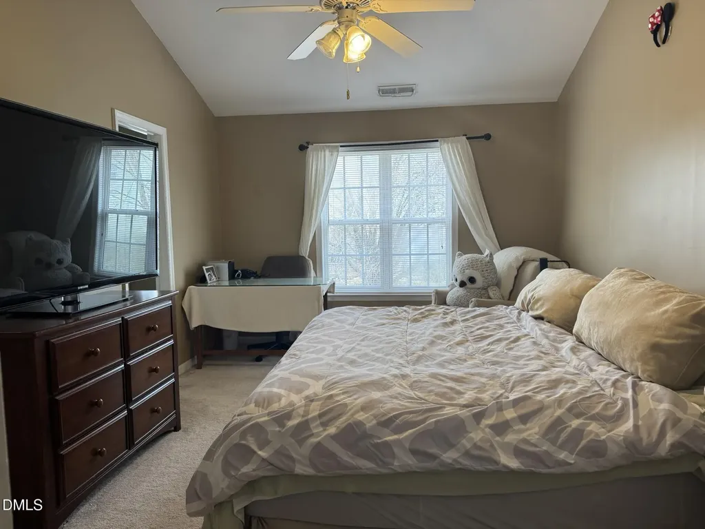 2044 Metacomet Way Raleigh NC 27604