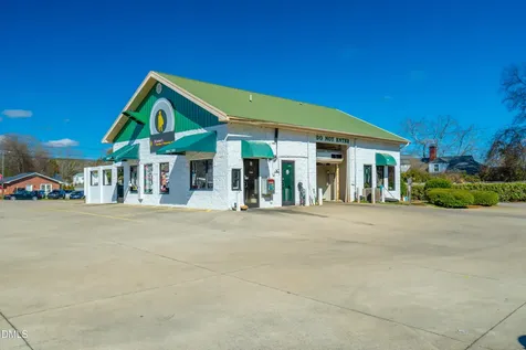 517 West Street Pittsboro NC 27312