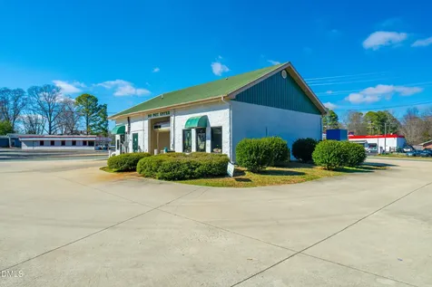 517 West Street Pittsboro NC 27312