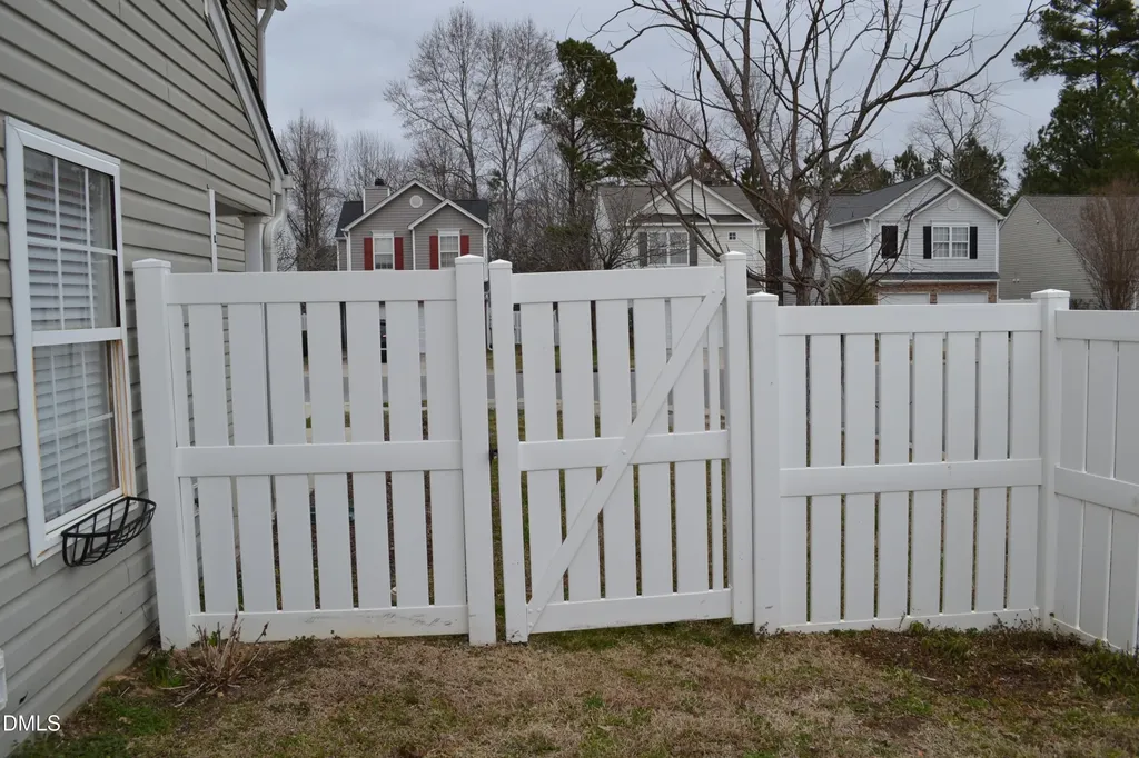 7548 Brighton Hill Lane Raleigh NC 27616