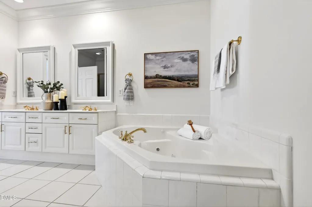 2813 Market Bridge Lane Raleigh NC 27608