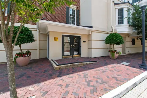 2813 Market Bridge Lane Raleigh NC 27608