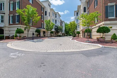 2813 Market Bridge Lane Raleigh NC 27608