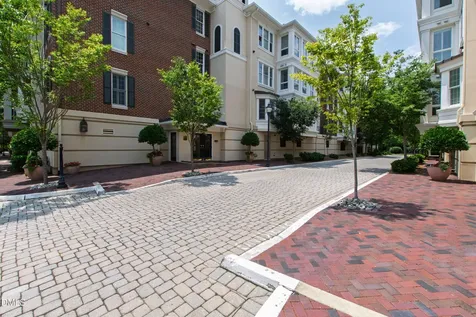2813 Market Bridge Lane Raleigh NC 27608