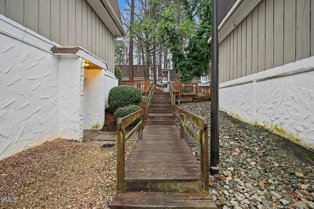 7010 Longstreet Drive Raleigh NC 27615