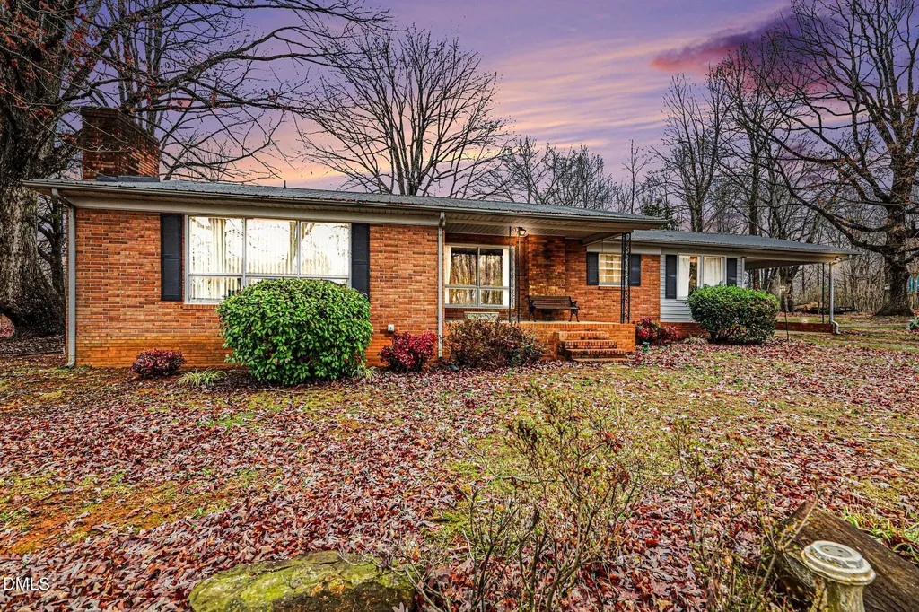 1324 Seays Road Liberty NC 27298
