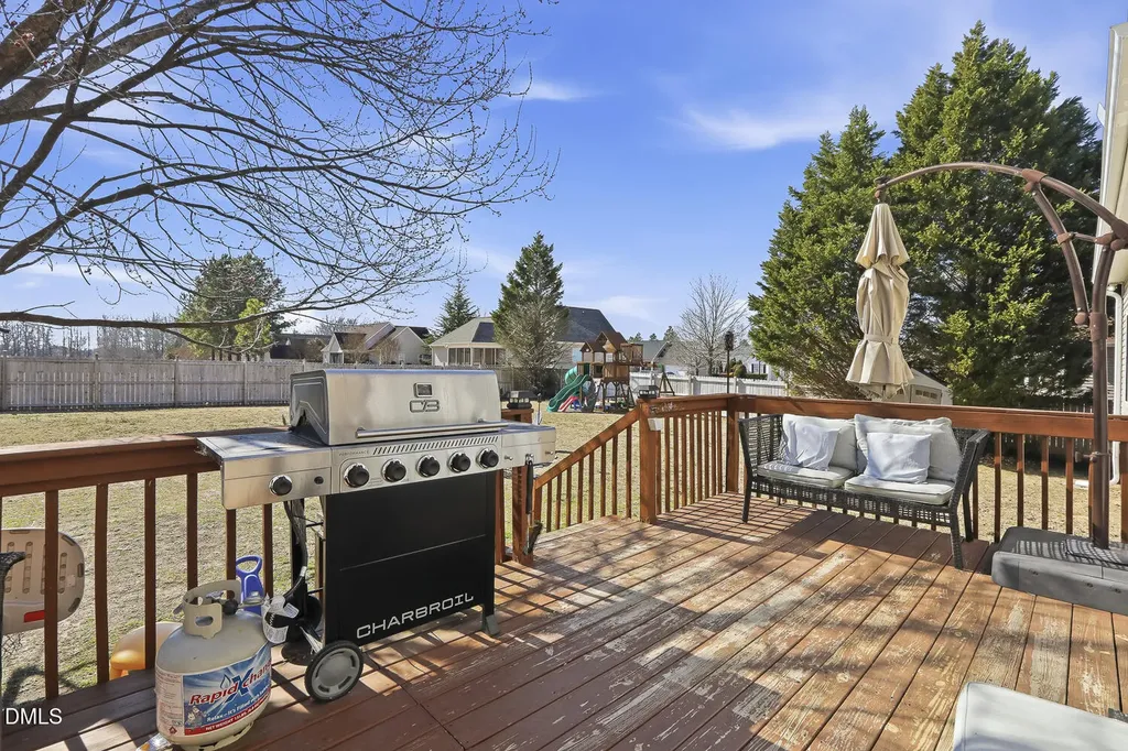 125 Dexterfield Drive Fuquay Varina NC 27526