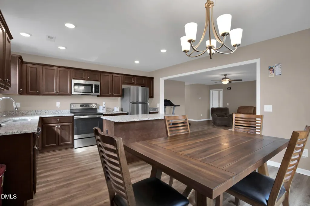 87 Hawks Croft Court Erwin NC 28339