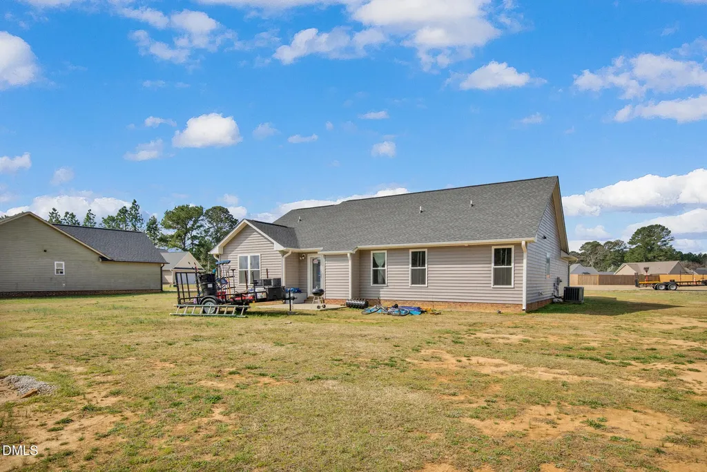 87 Hawks Croft Court Erwin NC 28339