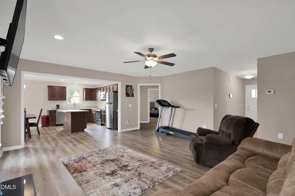 87 Hawks Croft Court Erwin NC 28339